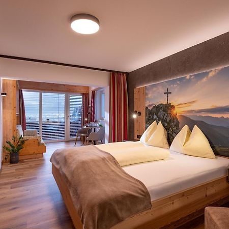 Das Sonnleiten Ski- Und Motorradhotel Bruck Im Zillertal Bruck am Ziller المظهر الخارجي الصورة