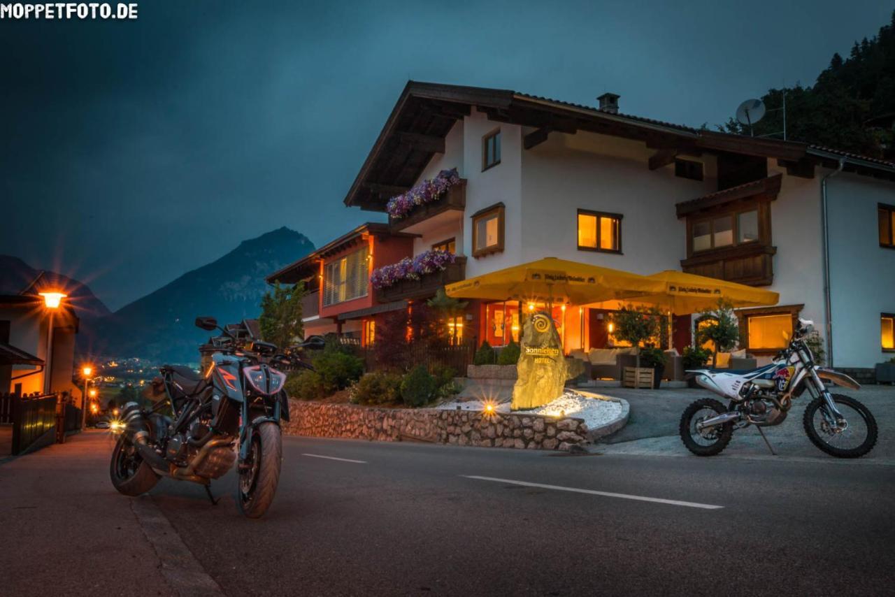 Das Sonnleiten Ski- Und Motorradhotel Bruck Im Zillertal Bruck am Ziller المظهر الخارجي الصورة