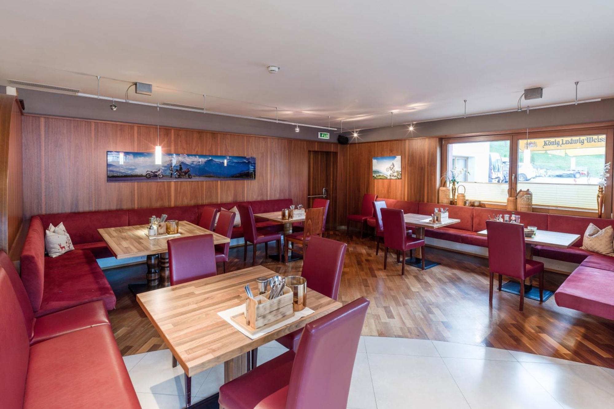 Das Sonnleiten Ski- Und Motorradhotel Bruck Im Zillertal Bruck am Ziller المظهر الخارجي الصورة