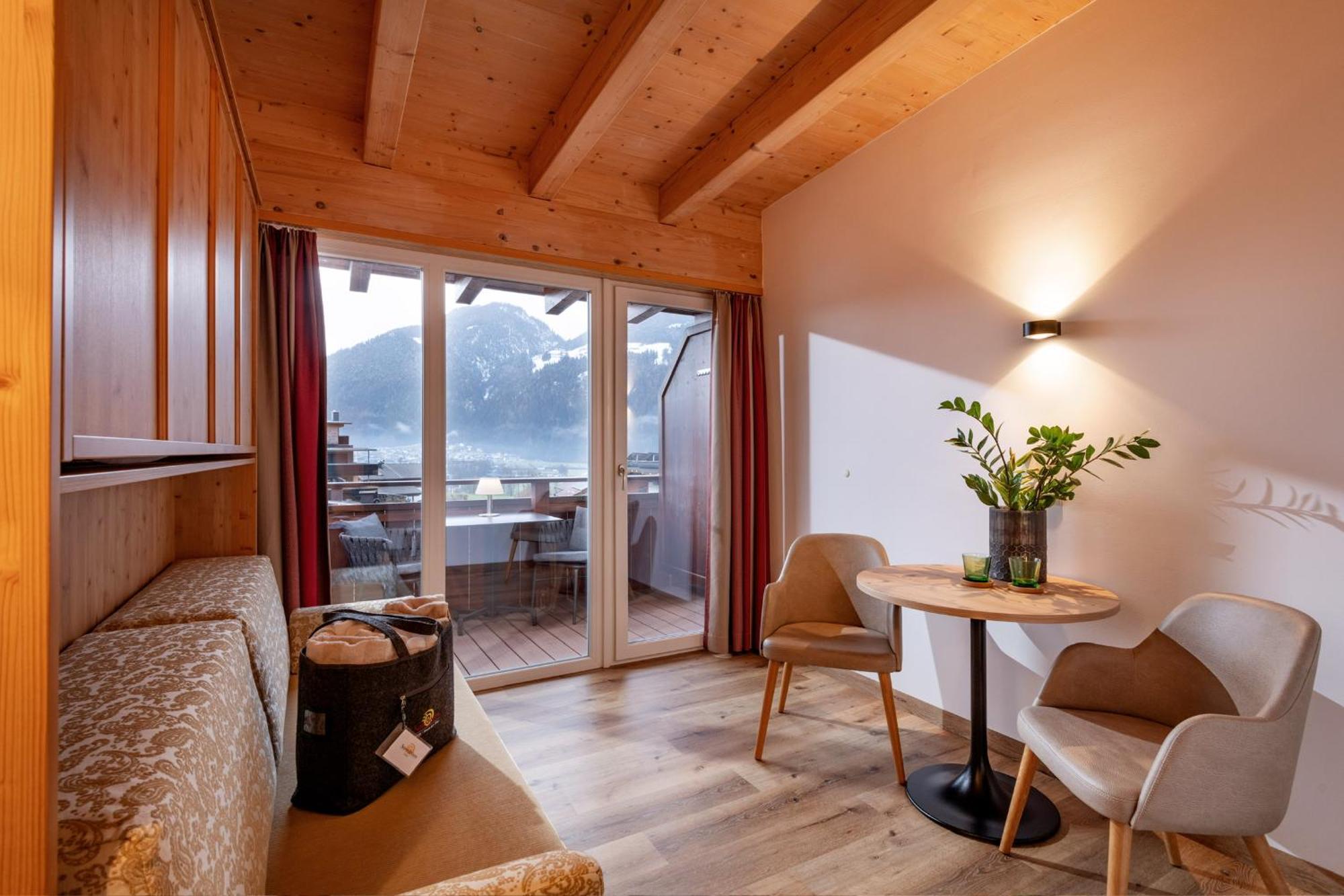 Das Sonnleiten Ski- Und Motorradhotel Bruck Im Zillertal Bruck am Ziller المظهر الخارجي الصورة